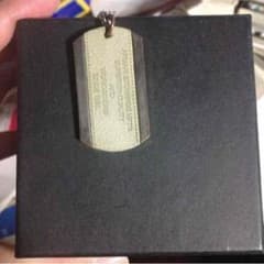 アルマーニエクスチェンジのサムネイル