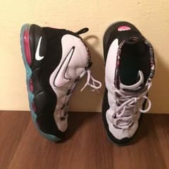 NIKE AIR MAX UPTEMPO  ナイキ アップテンポのサムネイル