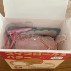 スクイーズ ぷにっこ スイスロール＆バター いちごのサムネイル