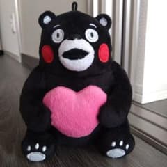 ハート♥抱っこおすわりくまモン ぬいぐるみのサムネイル