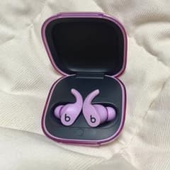 Beats Fit Proのサムネイル