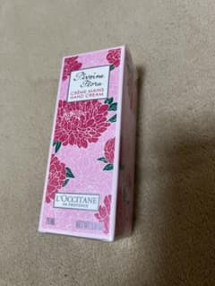 ロクシタン　ハンドクリームのサムネイル