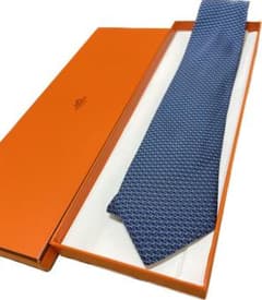 【美品・クリーニング済】エルメス　ネクタイのサムネイル