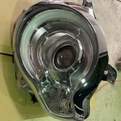 クロスビー MN71S 左純正LEDヘッドライト 35320-76R62 - メルカリ