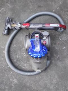 Dyson DC22 キャニスター型 掃除機 コード式 ダイソン サイクロン式