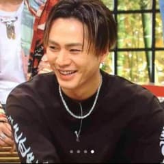 値下げ！vetements型ロングスリーブ 登坂広臣着用モデル！のサムネイル