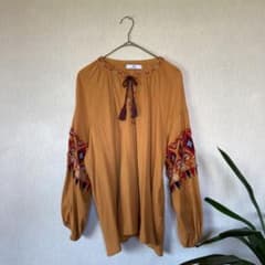 アーバンリサーチ　サニーレーベル　刺繍ブラウスのサムネイル