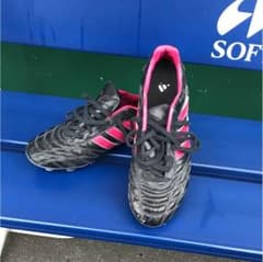 サッカー スパイク PATHIQE Xのサムネイル