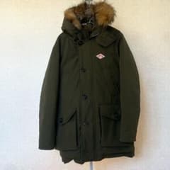 DANTON【ダントン 】ダウンジャケット カーキ 38サイズのサムネイル