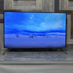 【新品】43型　4Kチューナー内蔵液晶テレビ　ジョワイユ　シルバー 新品】ジョワイユ製/43型/4Kチューナー内蔵 液晶テレビ/JOY-4K43REAL