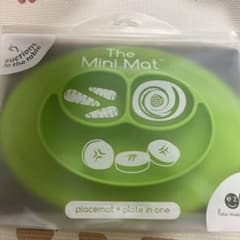 未使用　ezpz ミニマット ライム　イージーピージー　シリコン　離乳食のサムネイル