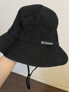 【おかぴっぴ様専用】Columbia ブラック バケットハットのサムネイル