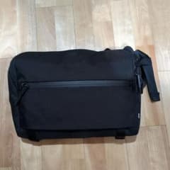 美品✨Aer ボディバッグ