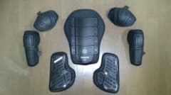 コミネ プロテクター セットのサムネイル