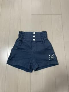 ショートパンツのサムネイル