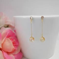 貼るピアス☆スワロフスキー1粒のサムネイル