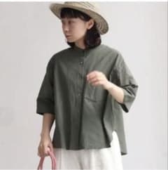yuni バンドカラーシャツ カーキ 五分袖