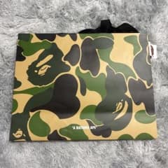 A BATHING APE ショップ袋 カモフラ柄 (大) - メルカリ