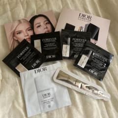 Dior Forever ファンデーション&美容液&化粧水　サンプルセットのサムネイル