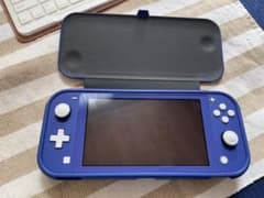 Nintendo Switch Lite  ブルーのサムネイル