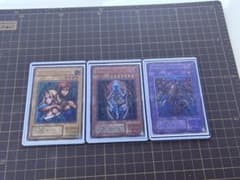 K*K様 遊戯王初期レリーフセット【お買い得】 K*K様 遊戯王初期レリーフセット【お買い得】 - メルカリ