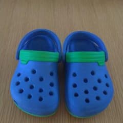 キッズクロックス　サンダル 14cmのサムネイル