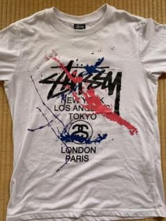 stussyのTシャツのサムネイル