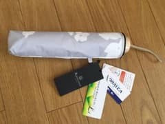 アクアスキュータム一級遮光晴雨兼用傘のサムネイル