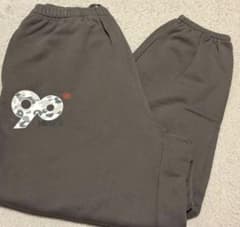 9090 スウェットパンツ Lサイズ グレーのサムネイル