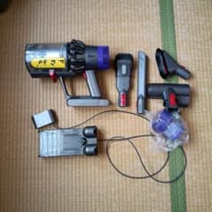 Dyson ジャンク品　本体　アタッチメント　期間限定のサムネイル
