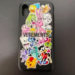 Vetements iPhone Xケースのサムネイル