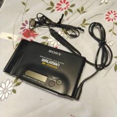 SONY ウォークマン ラジオカセットプレイヤー WM-F701C - メルカリ