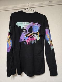 adidas アディダス グラフィック 長袖 Tシャツ ブラック カットソーのサムネイル