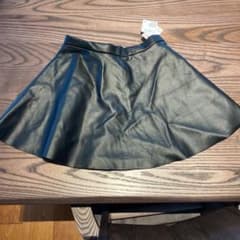 GU スカート　人工皮革製品　レザーのサムネイル