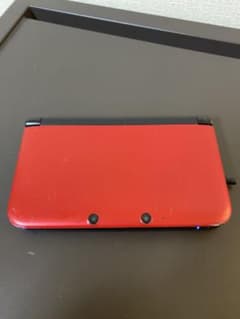 任天堂3DSLL レッドのサムネイル