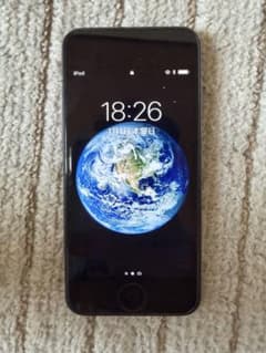 Apple iPod touch 6th Generation 64GB