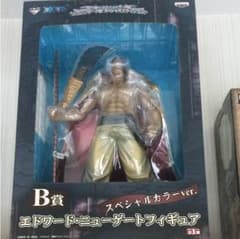 ワンピース フィギュアのサムネイル