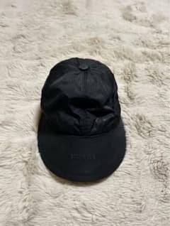 PRADA ナイロンキャップ