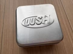 LUSH スクエア缶 ソープディッシュ 新品未使用のサムネイル