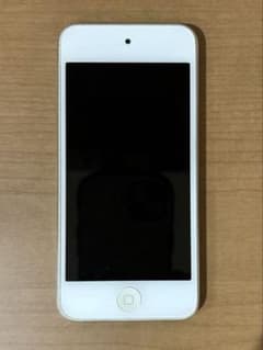 Apple iPod touch 第5世代 32GBシルバーのサムネイル
