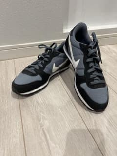 NIKEスニーカーコルテッツのサムネイル