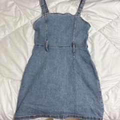H＆M デニム キャミワンピースのサムネイル