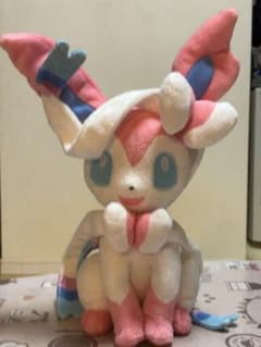 ずっとなかよし おしゃべりニンフィア ぬいぐるみ - メルカリ