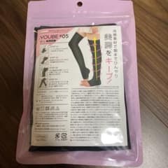 yoube ユービー ニーハイ ソックスのサムネイル