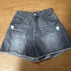 lavetoxie ダークグレー ショートパンツ サイズ　L(160)のサムネイル