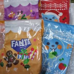 非売品！2025年FANTA クリスマス 巾着ポーチ 4種セット