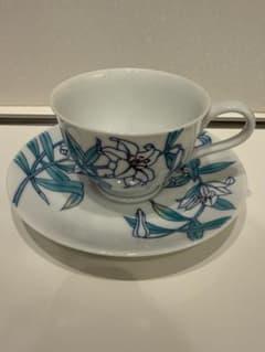 有田焼 畑萬陶苑 白カサブランカ コーヒー碗皿 カップ&ソーサーセット 