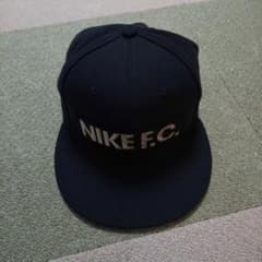 ナイキfc キャップのサムネイル