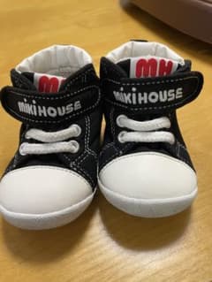 ミ*ー様 MIKI HOUSE ブラック スニーカー12cmのサムネイル