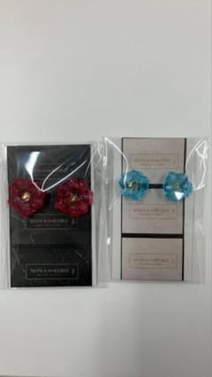 MONA∞KOBO フラワーピアス 2点セットのサムネイル